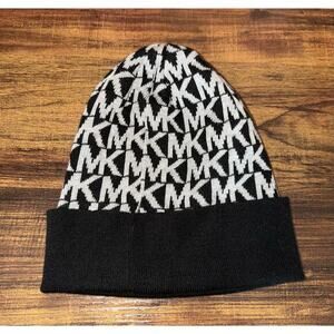 Michael Kors MK Logo Knit Beanie Hat Black White Women’s One Size